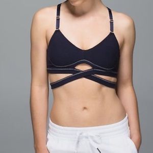 Lululemon limited edition wanderlust rue Boheme bra size 4
